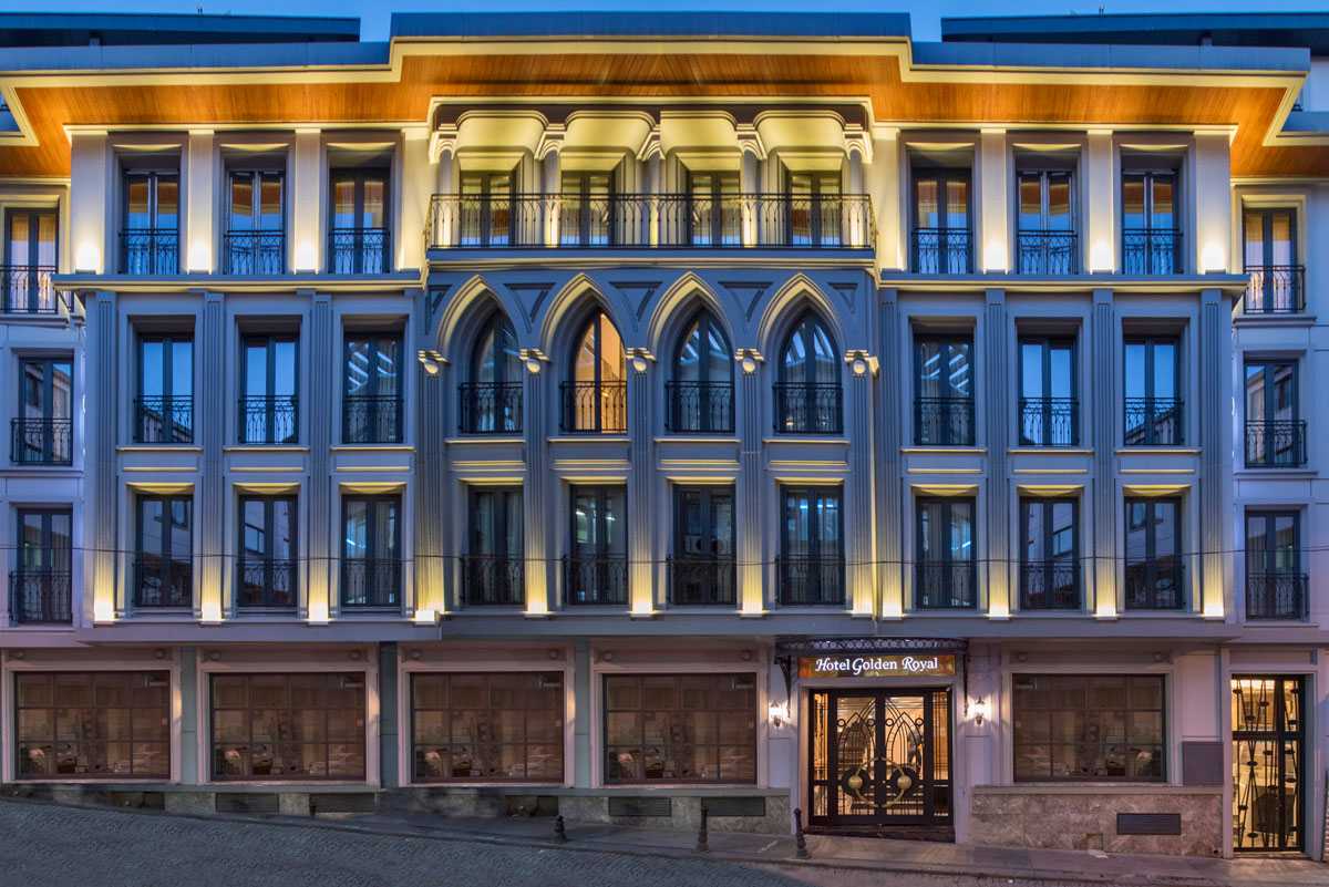 GOLDEN ROYAL HOTEL