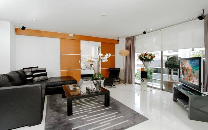 B.Y.D. APARTMENT