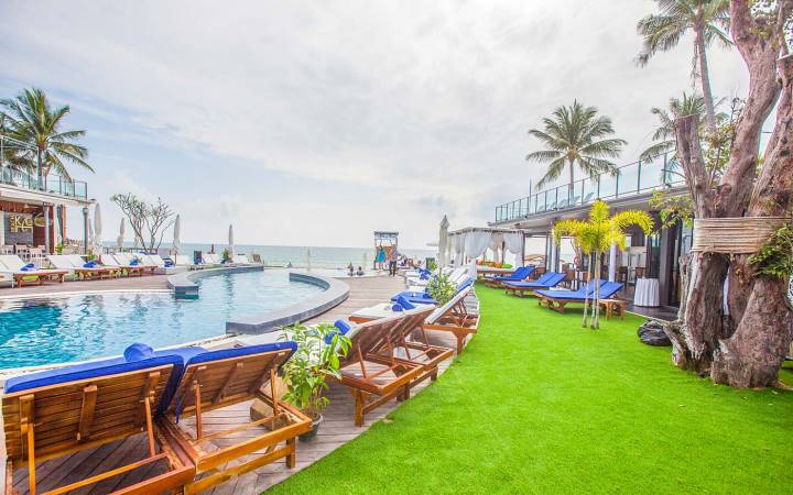 KC BEACH CLUB & POOL VILLA