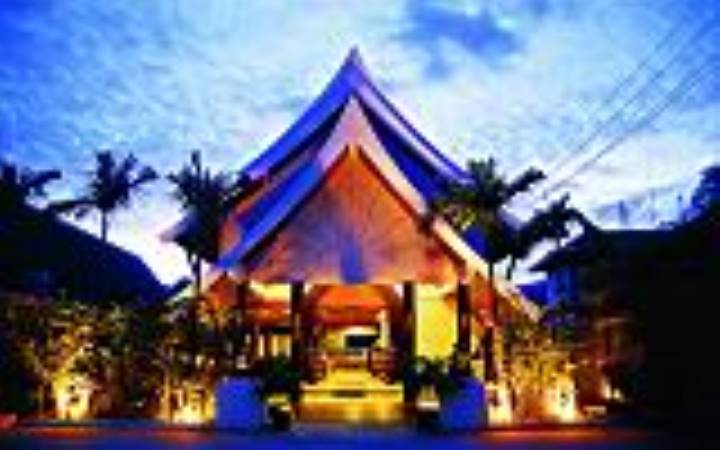 KATA POOLSIDE RESORT