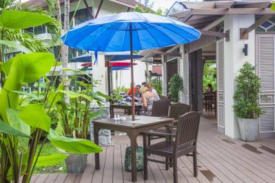 AMORA BEACH RESORT PHUKET
