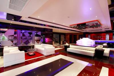 ABSOLUTE BANGLA SUITES