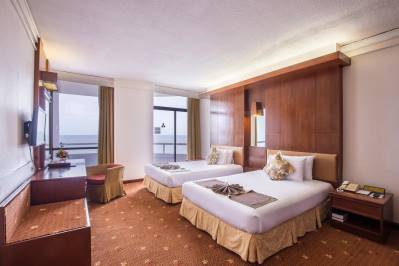 AMBASSADOR CITY JOMTIEN OCEAN WING