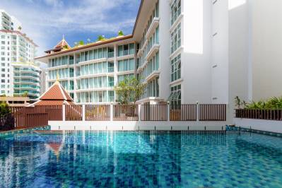 AIYARA GRAND HOTEL