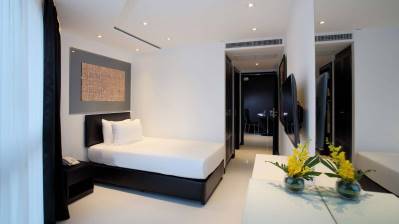 NOVA SUITES
