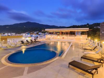 ASHLEE PLAZA PATONG HOTEL