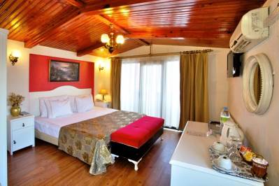 ASMALI PERA HOTEL