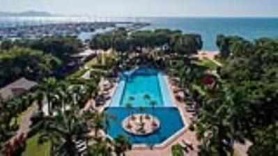 BOTANY BEACH RESORT