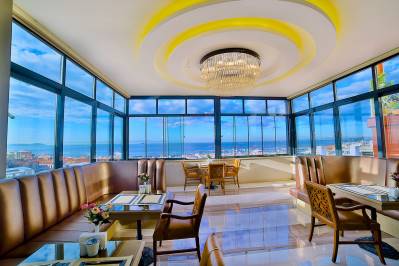 BEETHOVEN SUIT HOTEL