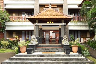 BALI TROPIC RESORT & SPA