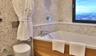 BOF HOTELS CEO SUITE ATASEHIR