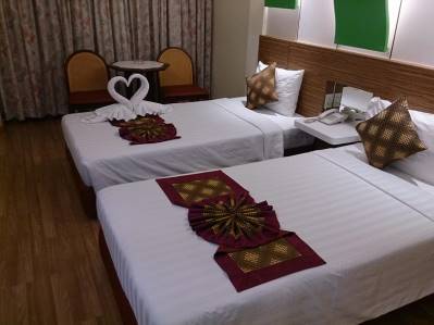 CAMELOT HOTEL