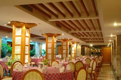 CAMELOT HOTEL