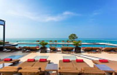 CENTARA GRAND PHRATAMNAK PATTAYA
