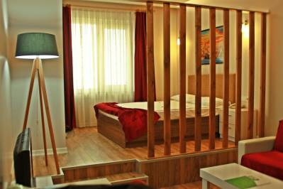 EXPOIST HOTEL