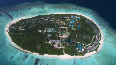 FURAVERI ISLAND RESORT & SPA