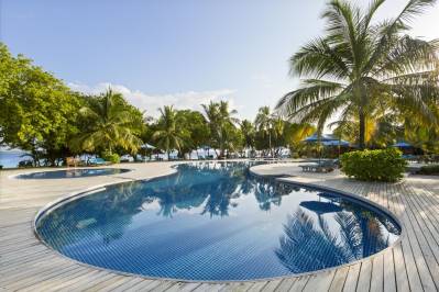 FURAVERI ISLAND RESORT & SPA