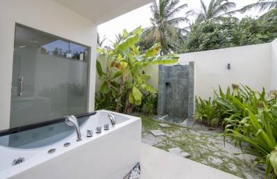 FURAVERI ISLAND RESORT & SPA