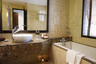GARDEN CLIFF RESORT & SPA