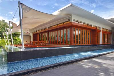 HOLIDAY INN RESORT PHUKET MAI KHAO BEACH