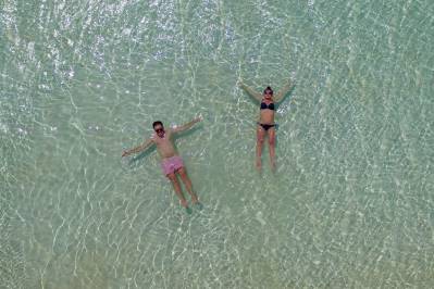HOLIDAY ISLAND RESORT & SPA