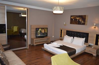 ISTANBUL INN HOTEL