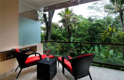 JUNGLE RETREAT UBUD