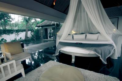 KAYUMANIS PRIVATE VILLAS & SPA