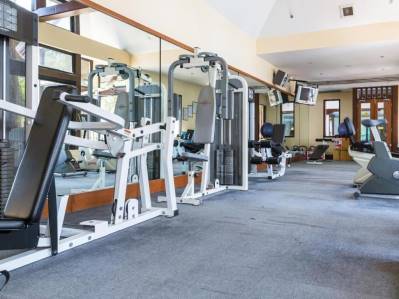 LONG BEACH GARDEN HOTEL & SPA