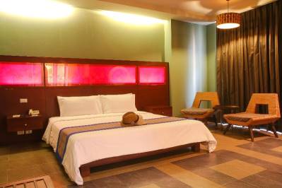 LONG BEACH GARDEN HOTEL & SPA