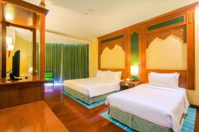 LONG BEACH GARDEN HOTEL & SPA