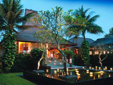 MAYA UBUD RESORT & SPA