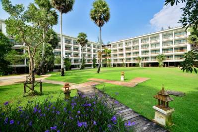 NAITHONBURI BEACH RESORT PHUKET