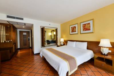 NAITHONBURI BEACH RESORT PHUKET