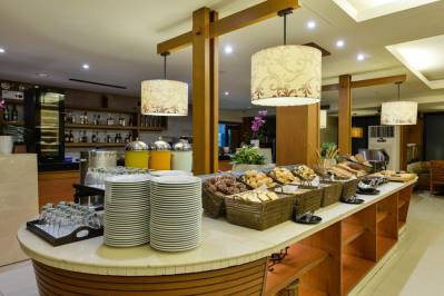 NAITHONBURI BEACH RESORT PHUKET
