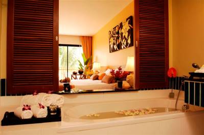 NAITHONBURI BEACH RESORT PHUKET