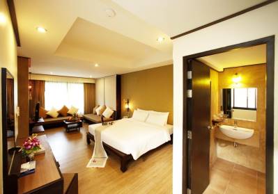 PHUKET ISLAND VIEW HOTEL