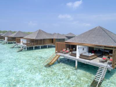 PARADISE ISLAND RESORT & SPA