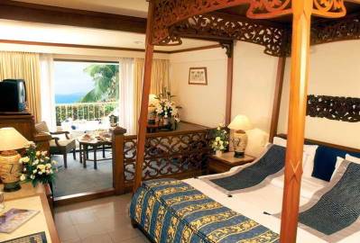 ROYAL CLIFF BEACH TERRACE