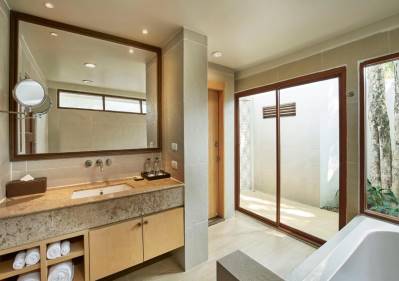 SEA SAND SUN RESORT & VILLAS