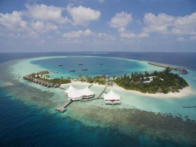 SAFARI ISLAND RESORT & SPA