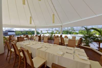 SAFARI ISLAND RESORT & SPA