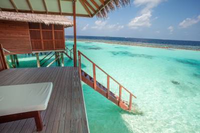 VAKARUFALHI ISLAND RESORT